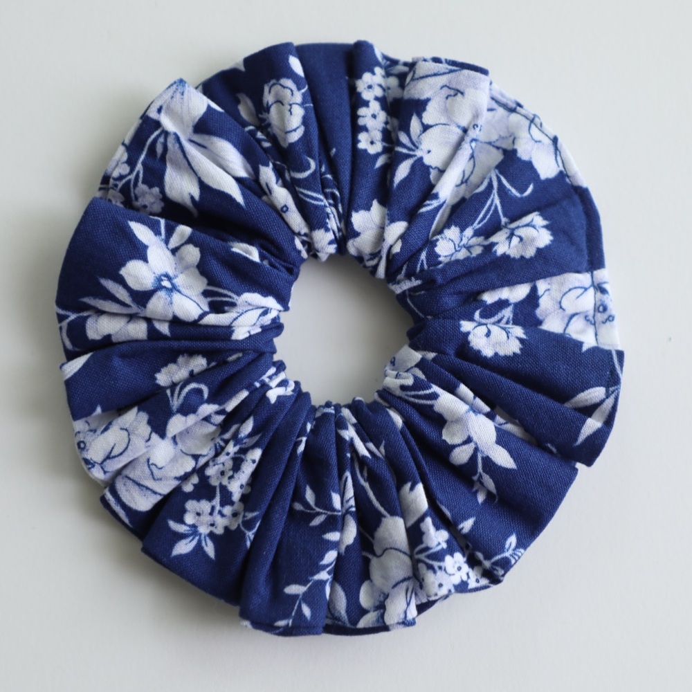 handmade scrunchie 100% cotton